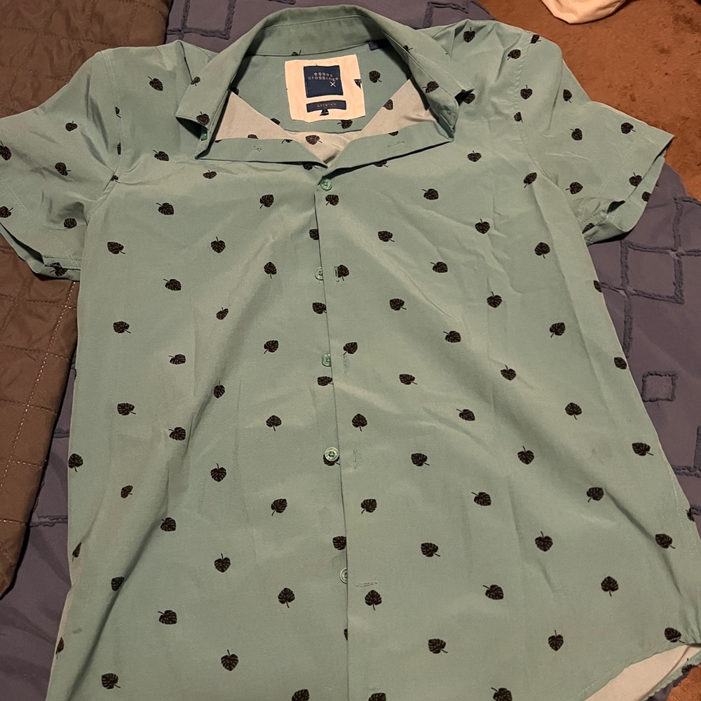 Women’s M shirts, boys XL Magellan button ups